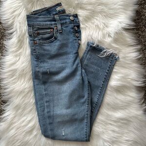 Levi Wedgie Skinny Jeans